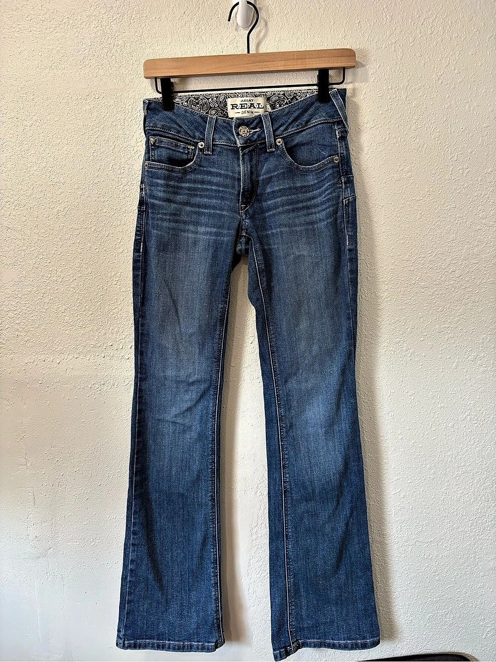 Ariat REAL Denim Boot Cut Jeans in Blue Waist 26R